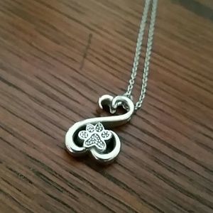 Kay Jewlers-Open Heart Collection Paw Print.